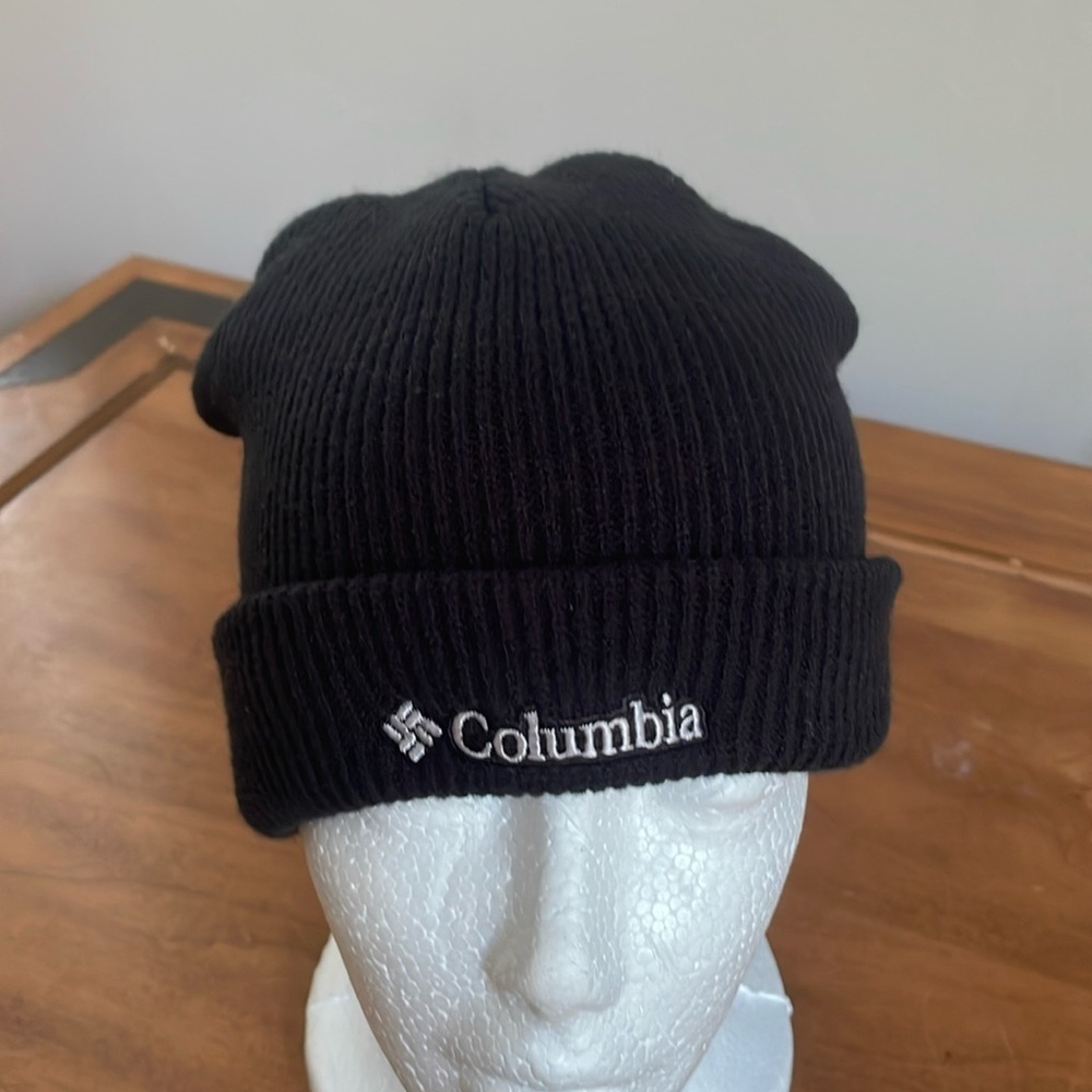Columbia Knit Beanie
